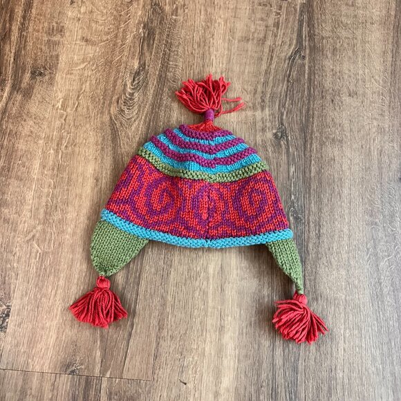 SAMII Rachel MacHenry Chullo hand knit Kids Colorful Winter Hat - Picture 7 of 8
